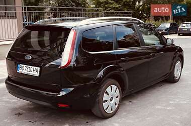 Универсал Ford Focus 2010 в 
