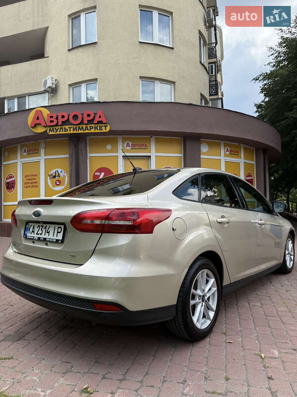 Седан Ford Focus 2018 в Киеве