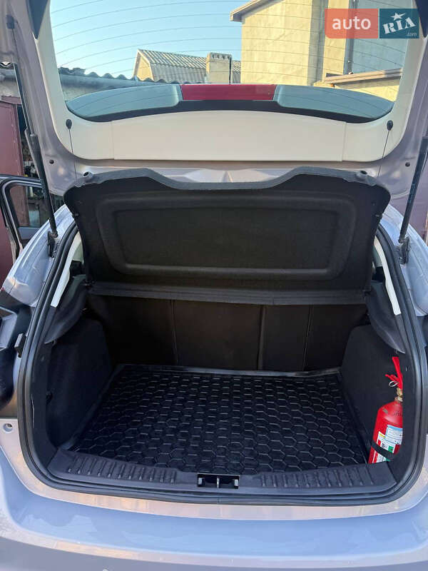 Хэтчбек Ford Focus 2013 в Одессе фото 9 Хэтчбек Ford Focus 2013 в Одессе