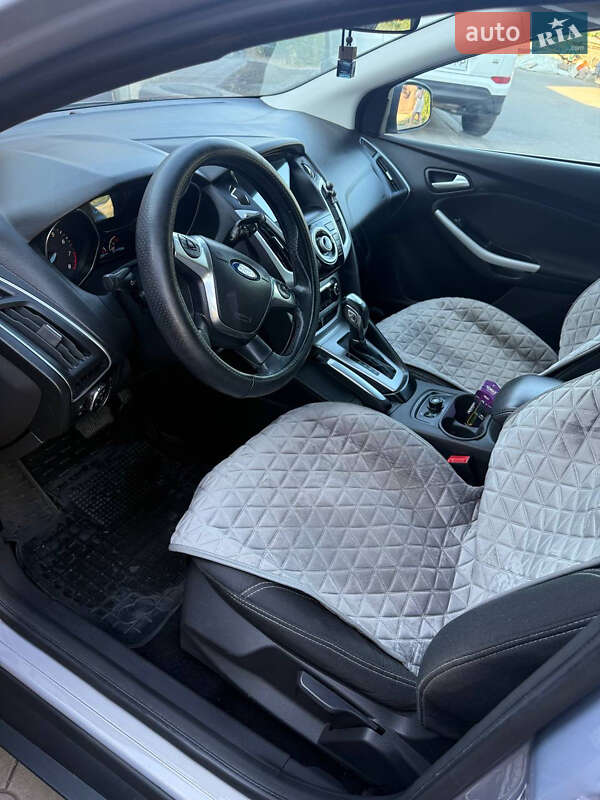 Хэтчбек Ford Focus 2013 в Одессе фото 16 Хэтчбек Ford Focus 2013 в Одессе