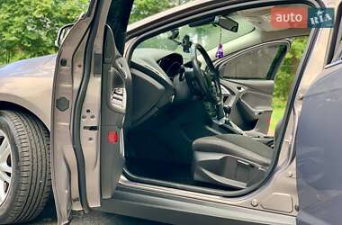 Универсал Ford Focus 2012 в 