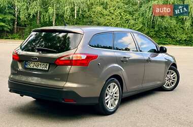 Универсал Ford Focus 2012 в 
