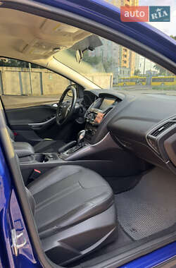 Хэтчбек Ford Focus 2014 в 