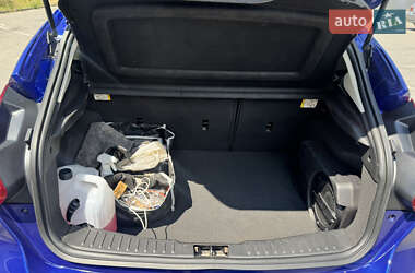 Хэтчбек Ford Focus 2014 в 