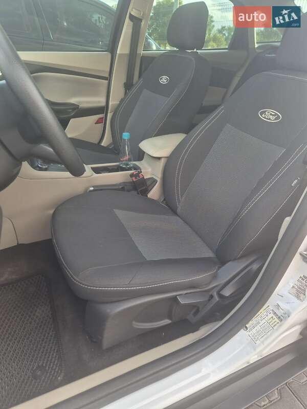 Седан Ford Focus 2015 в Києві