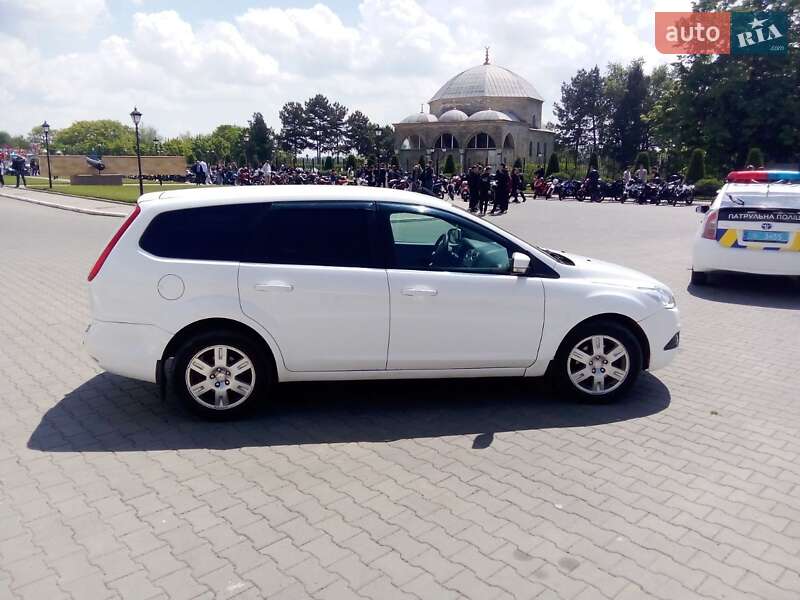 Універсал Ford Focus 2010 в Ізмаїлі