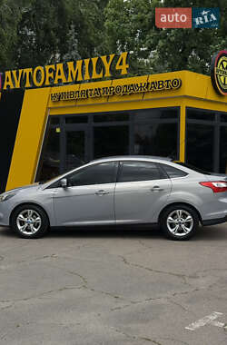 Седан Ford Focus 2013 в 