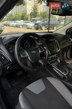 Седан Ford Focus 2013 в 