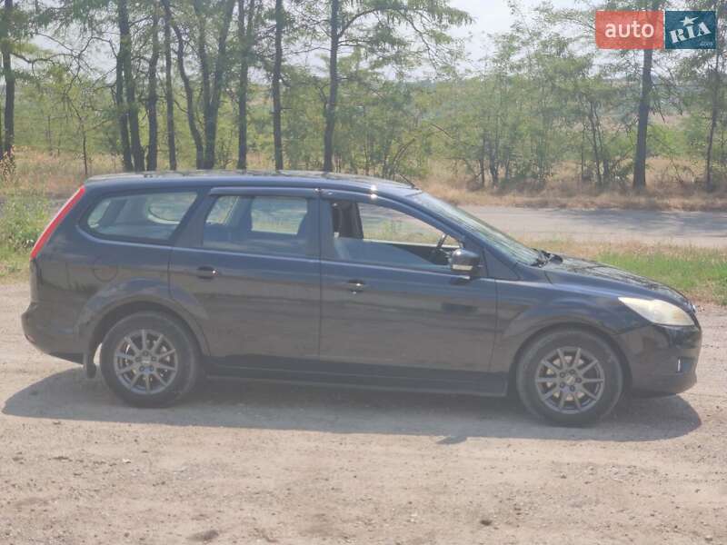 Универсал Ford Focus 2010 в Запорожье