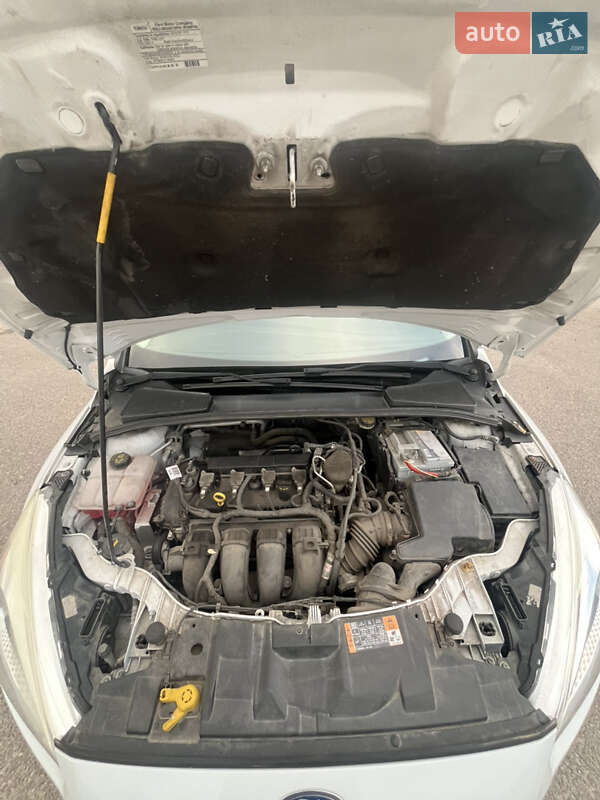 Седан Ford Focus 2015 в Днепре фото 8 Седан Ford Focus 2015 в Днепре
