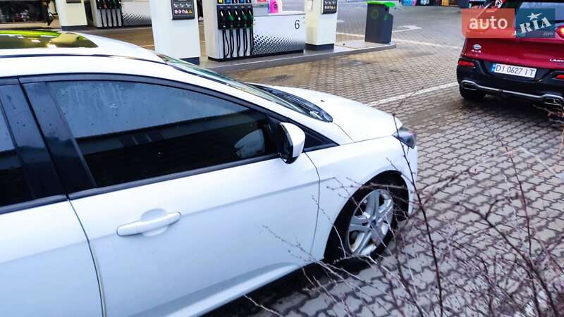 Седан Ford Focus 2016 в Житомире