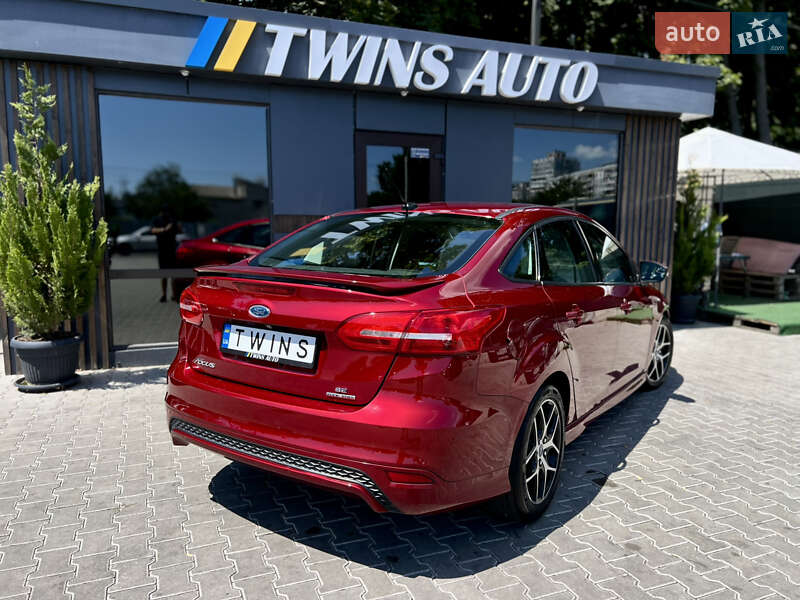 Седан Ford Focus 2015 в Одесі