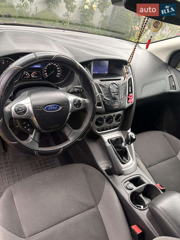 Хетчбек Ford Focus 2014 в Львові