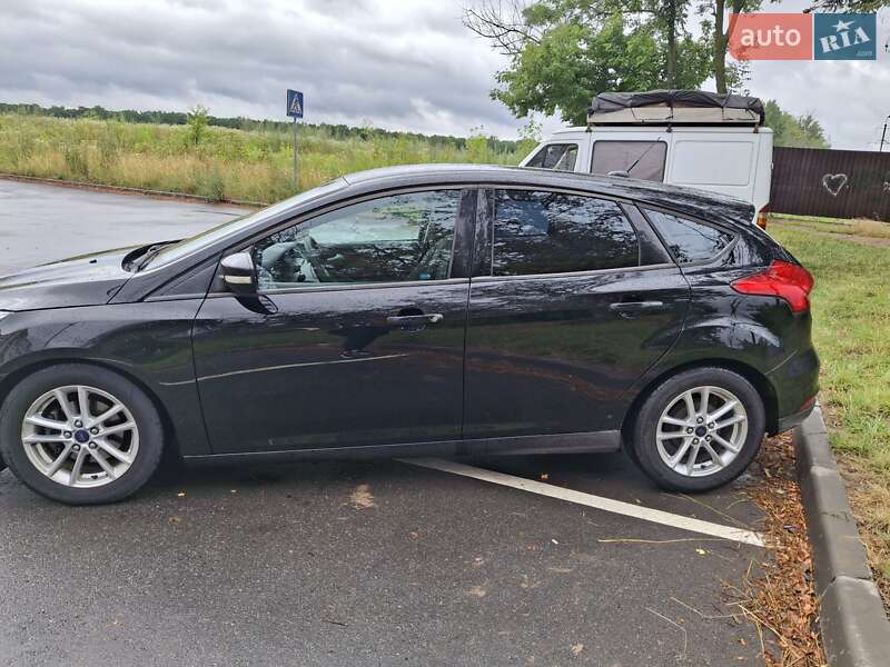 Хэтчбек Ford Focus 2015 в Виннице