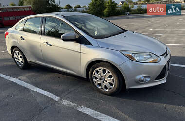 Седан Ford Focus 2011 в 