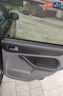 Хэтчбек Ford Focus 2008 в 