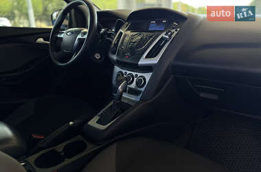 Седан Ford Focus 2014 в 