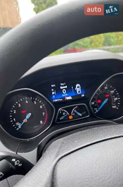 Седан Ford Focus 2017 в 