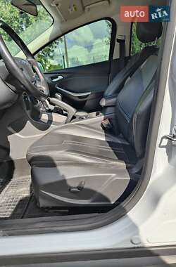 Хэтчбек Ford Focus 2014 в 