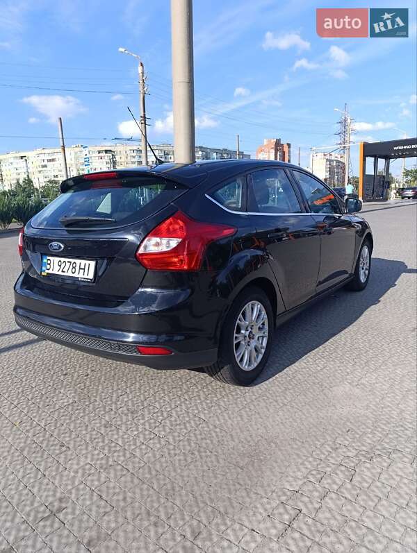 Хэтчбек Ford Focus 2011 в Полтаве