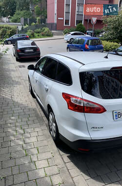 Универсал Ford Focus 2012 в 