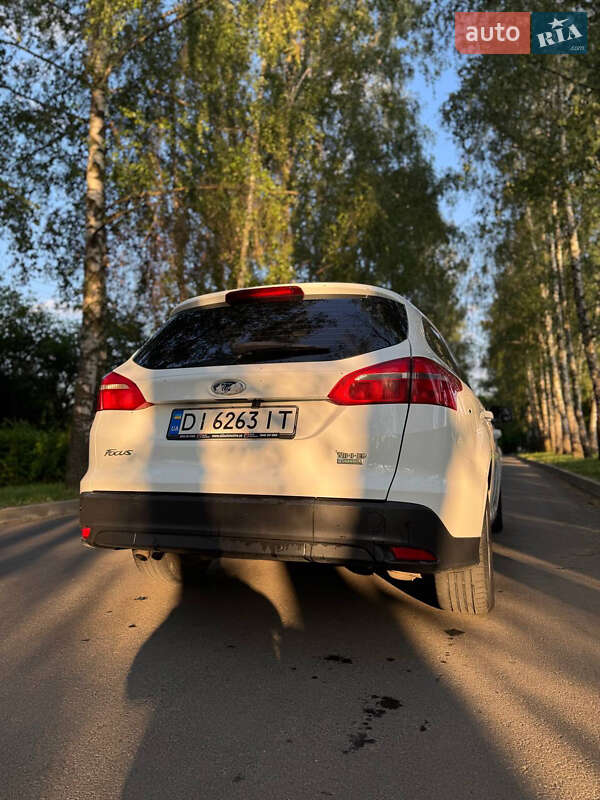 Універсал Ford Focus 2016 в Чернівцях