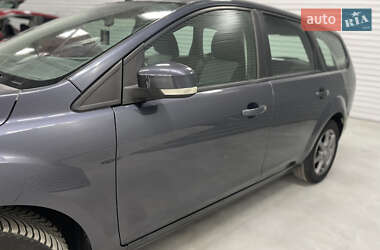 Универсал Ford Focus 2010 в 