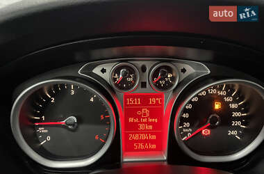 Универсал Ford Focus 2010 в 
