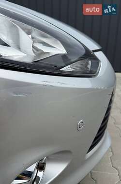 Универсал Ford Focus 2012 в 