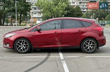 Хэтчбек Ford Focus 2017 в 