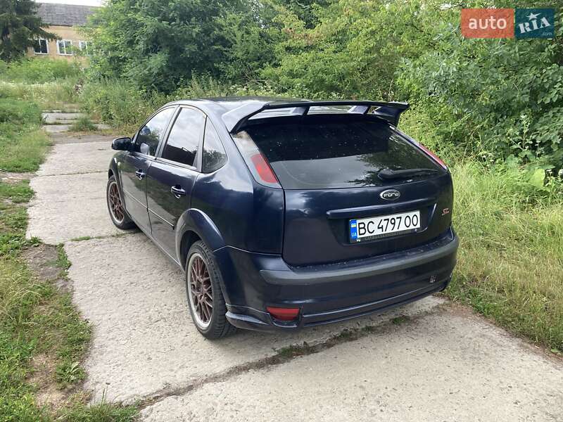 Хэтчбек Ford Focus 2007 в Львове