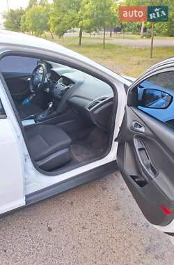 Хэтчбек Ford Focus 2017 в 