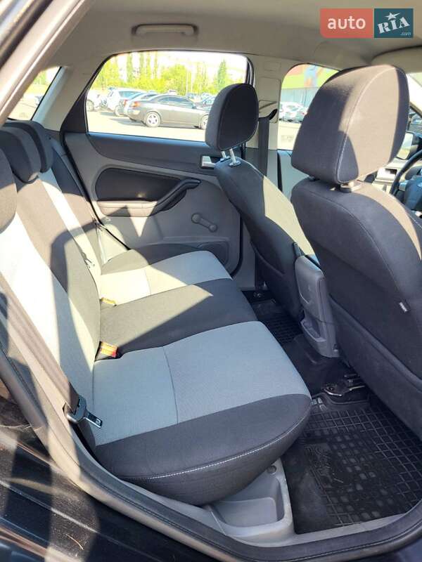 Хетчбек Ford Focus 2010 в Кривому Розі