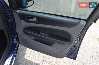 Универсал Ford Focus 2010 в 