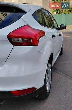 Хэтчбек Ford Focus 2017 в Киеве