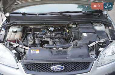 Хэтчбек Ford Focus 2007 в 