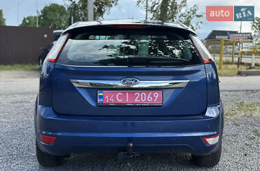 Хэтчбек Ford Focus 2009 в 