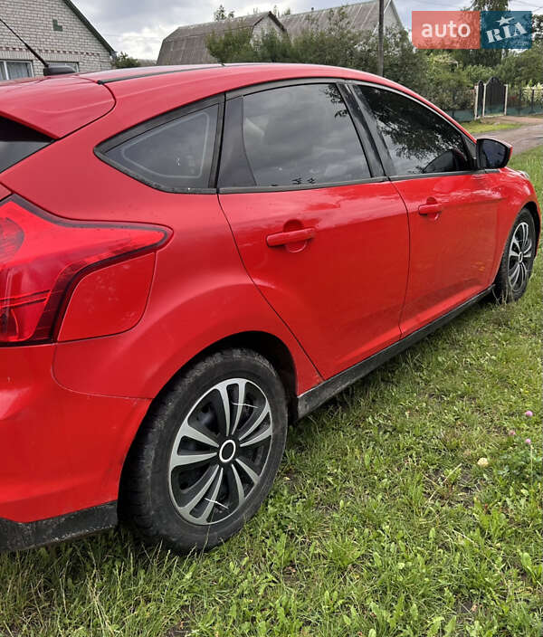 Хэтчбек Ford Focus 2012 в Житомире