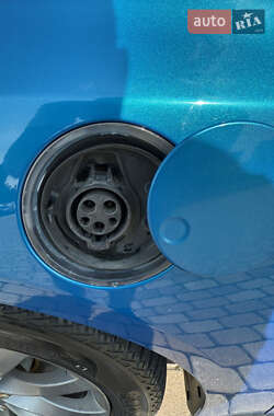 Хэтчбек Ford Focus 2012 в 