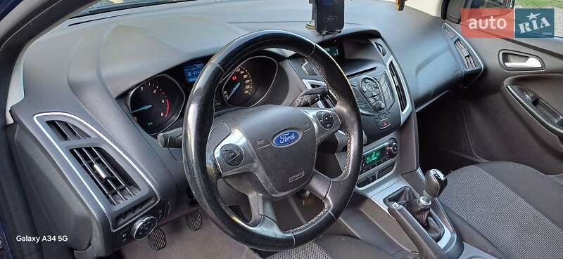 Хэтчбек Ford Focus 2014 в Одессе