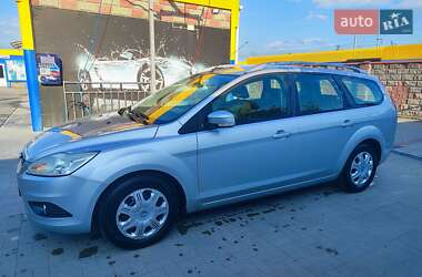 Универсал Ford Focus 2010 в 