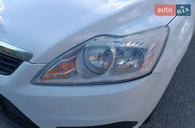 Универсал Ford Focus 2010 в 