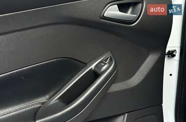 Универсал Ford Focus 2013 в 
