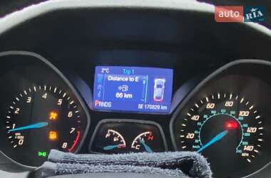 Седан Ford Focus 2013 в 