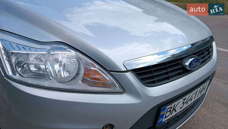 Універсал Ford Focus 2010 в Сарнах