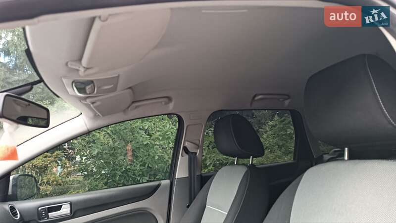 Універсал Ford Focus 2010 в Сарнах