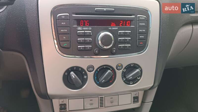 Універсал Ford Focus 2010 в Сарнах