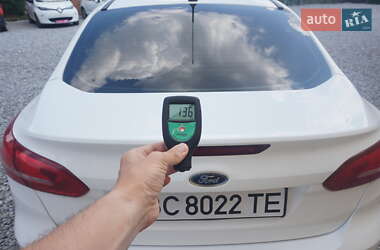 Седан Ford Focus 2018 в 