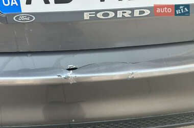 Седан Ford Focus 2013 в 