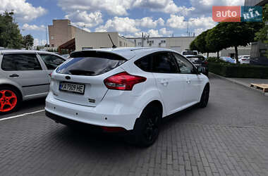 Хетчбек Ford Focus 2017 в 